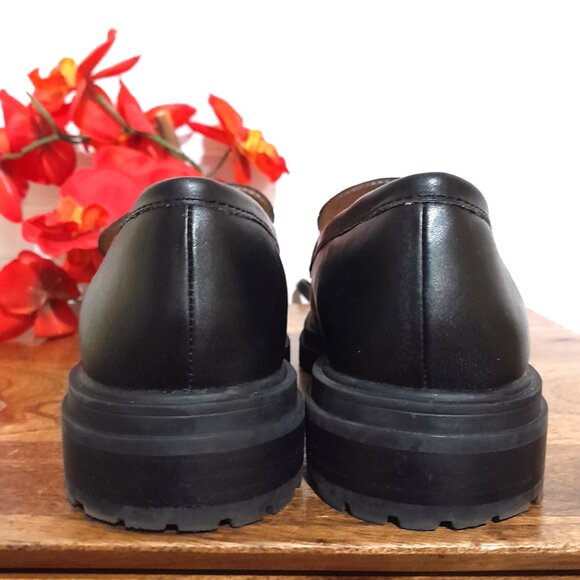 SOLD🔴🔴🔴🔴🔴🔴Madewell Women's Black Leather Lugged Slip On Loafer 8.5 - Picture 4 of 11